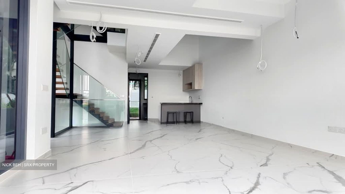Seletar Hills Estate (D28), Terrace #596306641